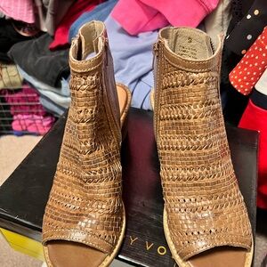 Very Volatile Brown Textured Leather Sandals